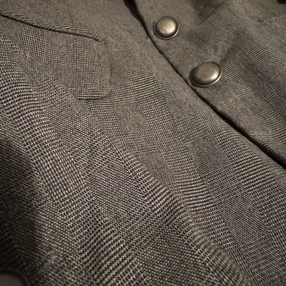 Suzy Shier Blazer - Picture 3 of 3